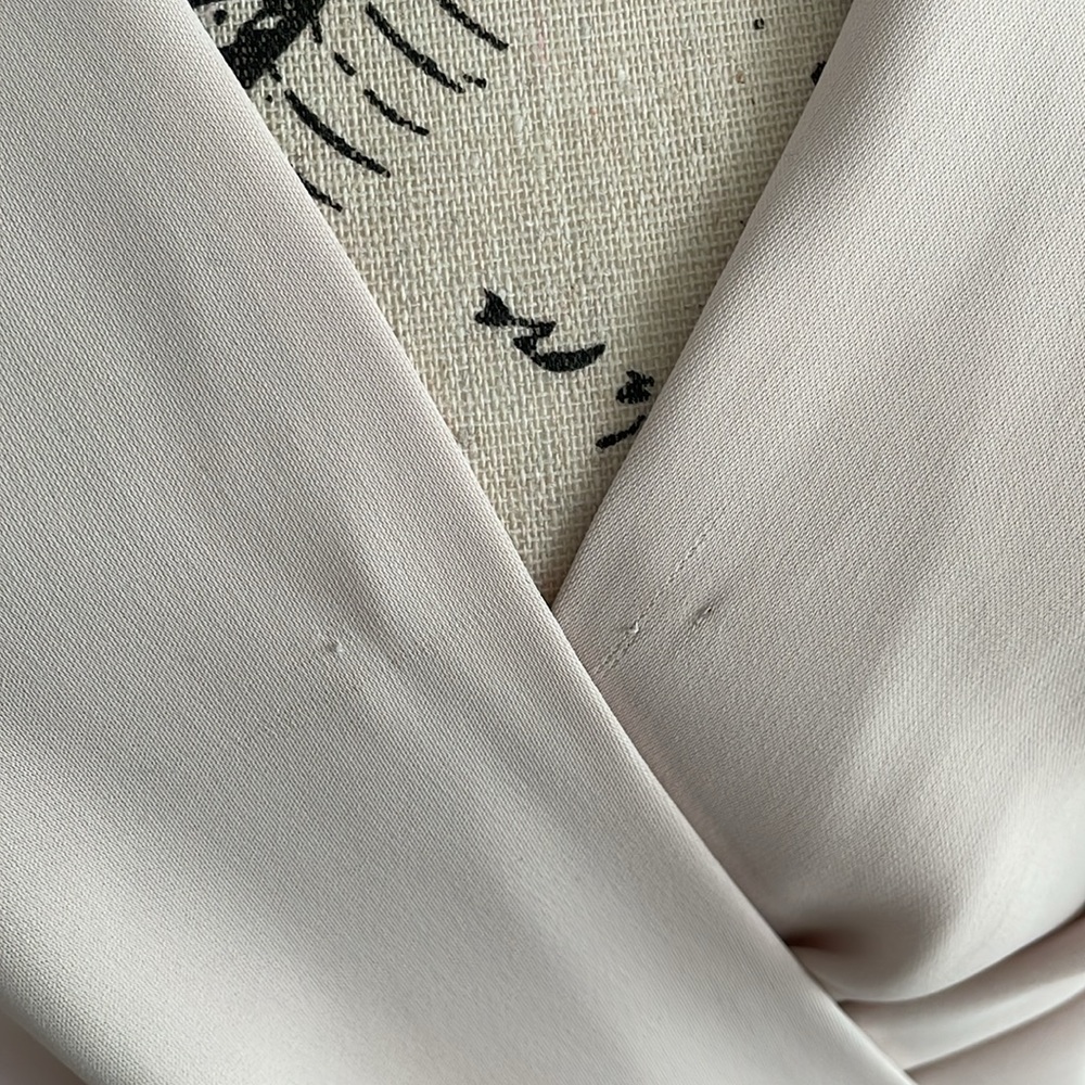 Babaton Encore Ruched Dress - Picture 4 of 10